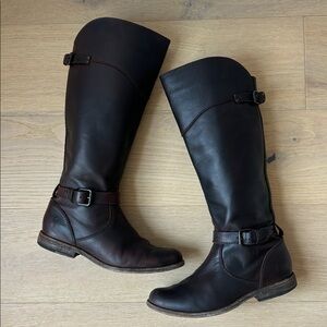 Frye women’s Dark Brown Phillip Riding Boot